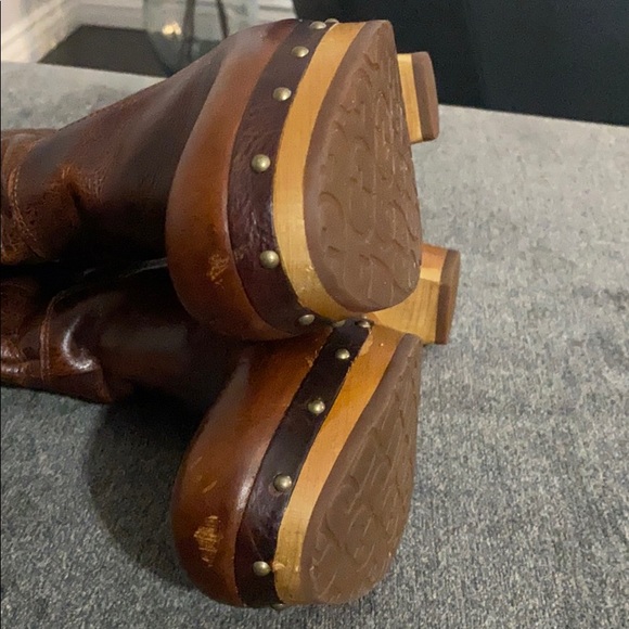 Ugg Lynnea Distressed Mid-Calf Clog Boots Size 7 - Picture 5 of 13